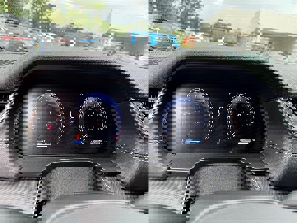 New 2025 Jeep Grand Cherokee L Laredo w/ Luxury Tech Group I image 25