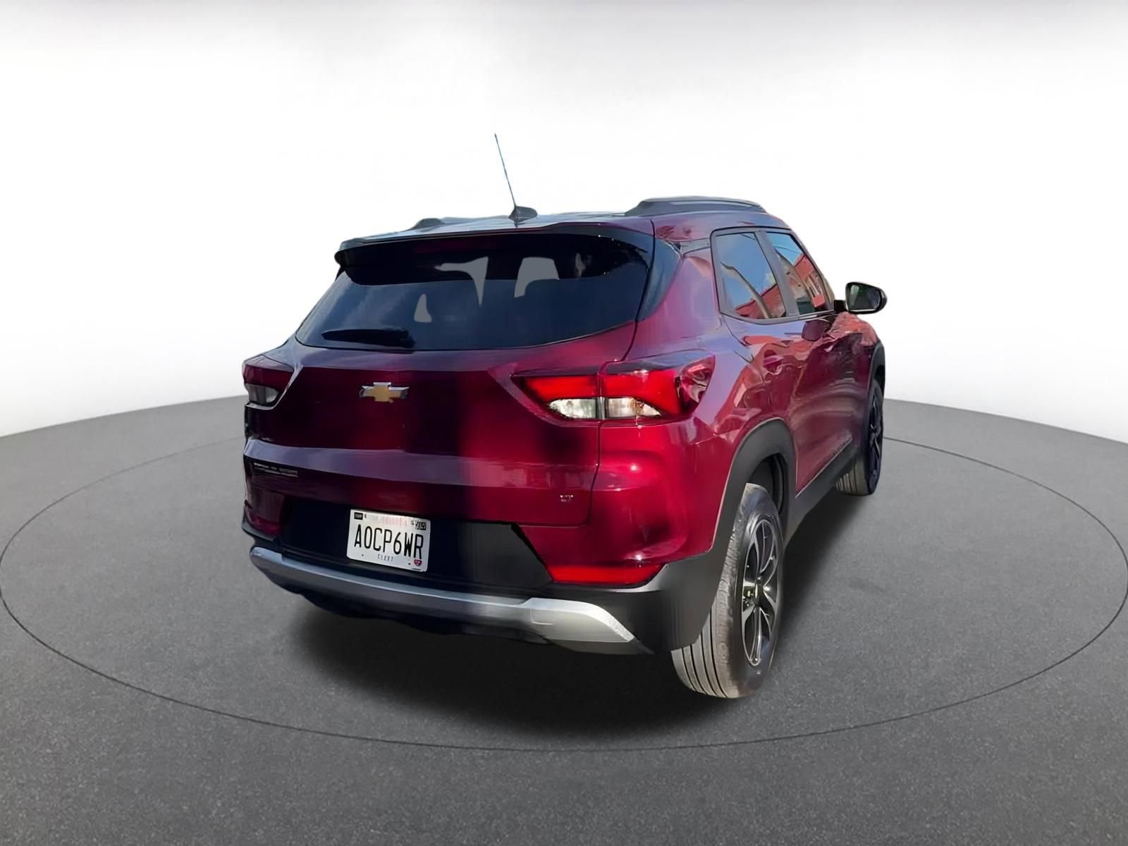 Used 2025 Chevrolet TrailBlazer LT image 14