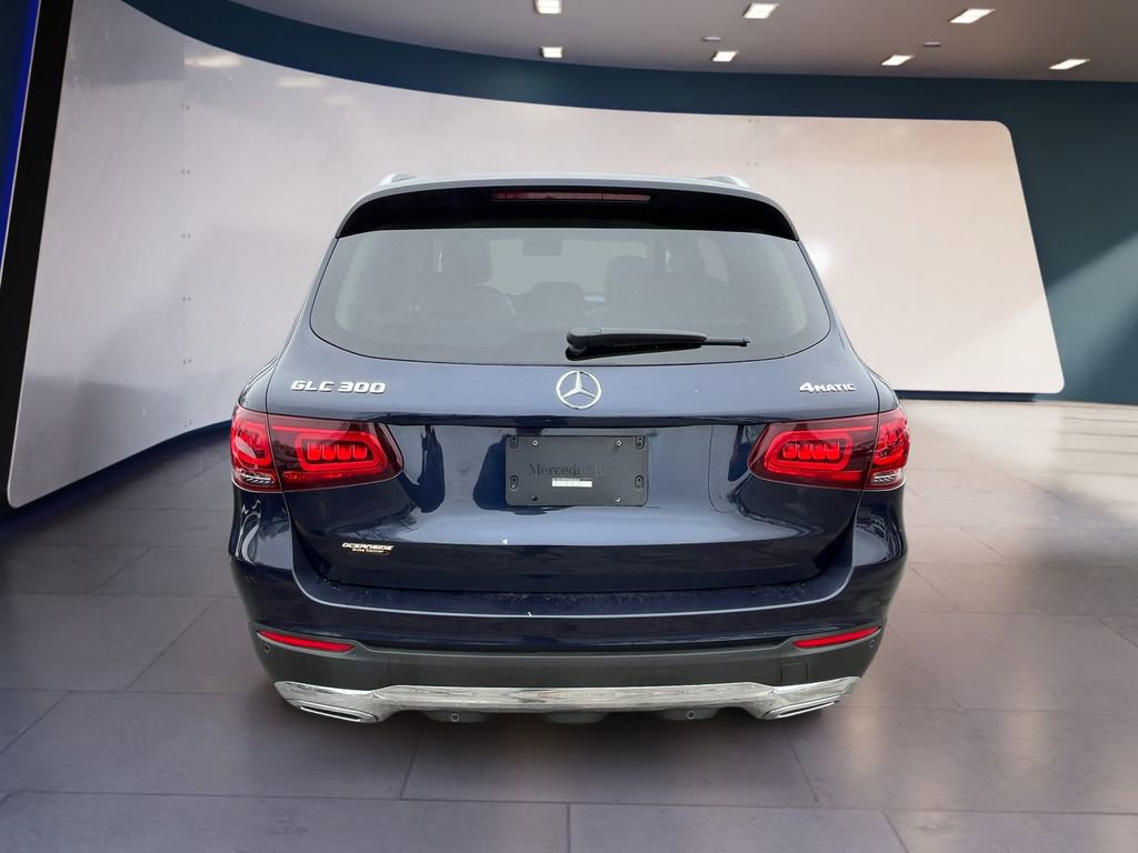 Certified 2022 Mercedes-Benz GLC 300 4MATIC w/ Premium Package Lite image 4