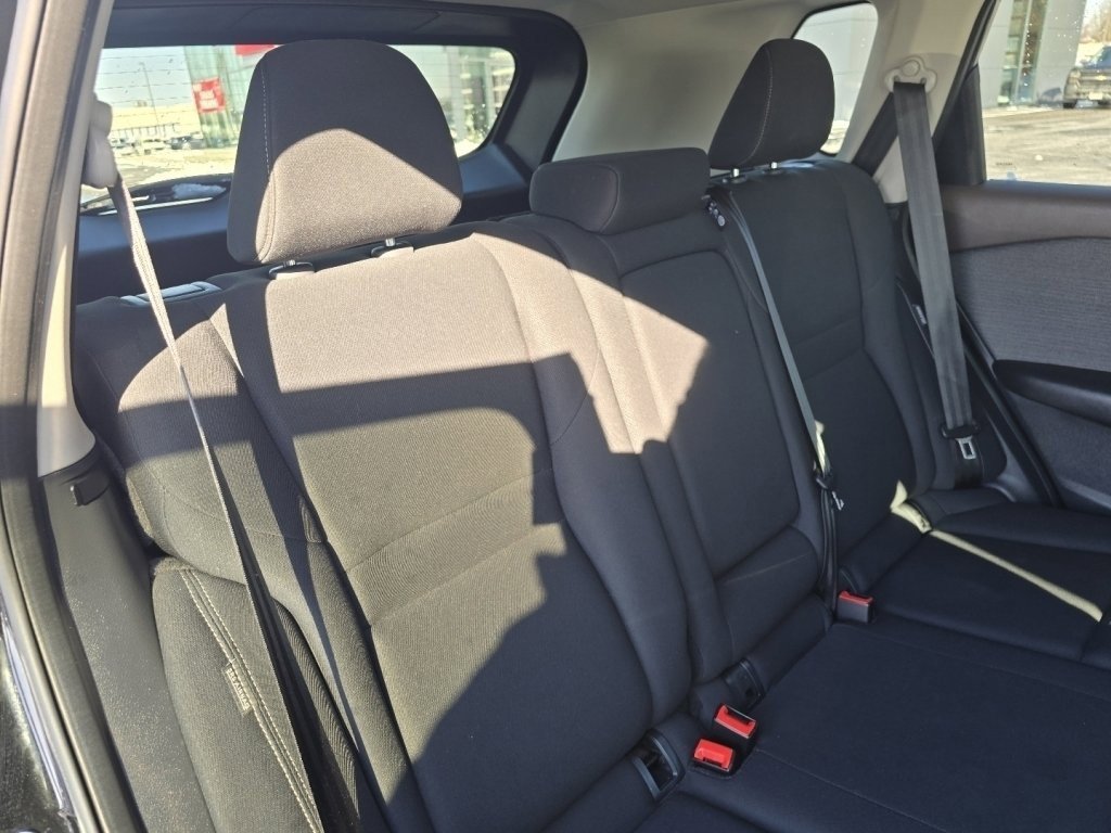 Used 2023 Nissan Rogue S image 16