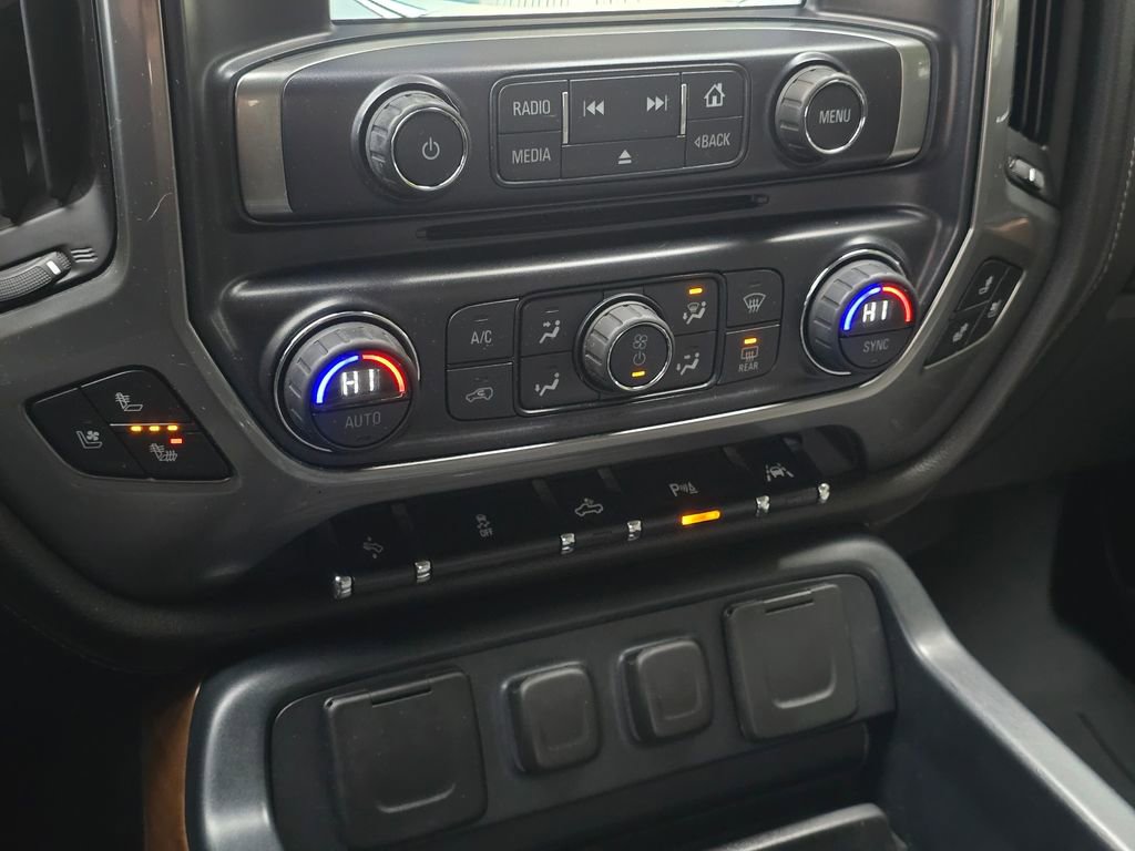 Used 2016 Chevrolet Silverado 1500 LTZ w/ LTZ Plus Package image 41