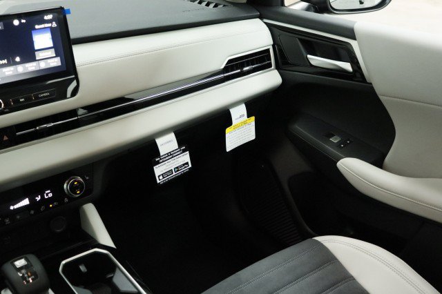 New 2026 Mitsubishi Outlander SE FWD image 21
