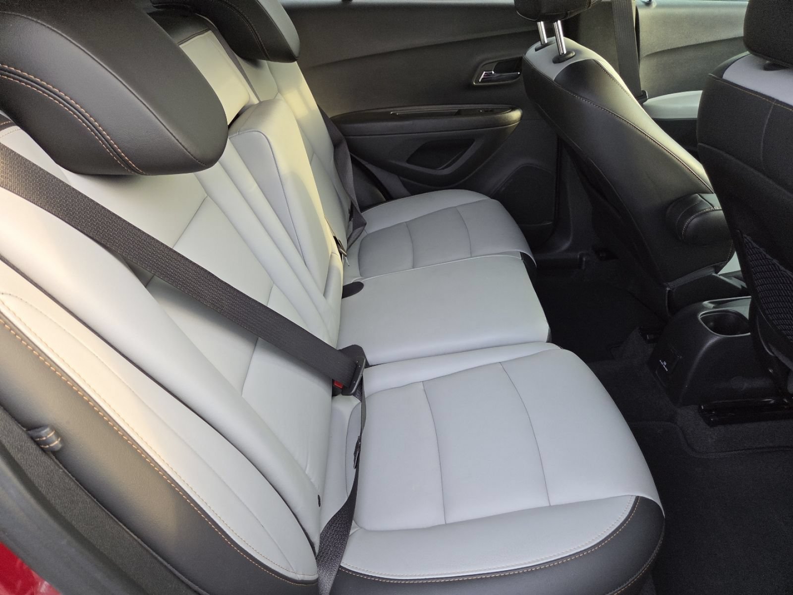 Used 2019 Chevrolet Trax Premier FWD image 22