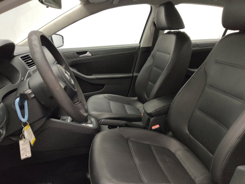 Used 2014 Volkswagen Jetta SE image 17