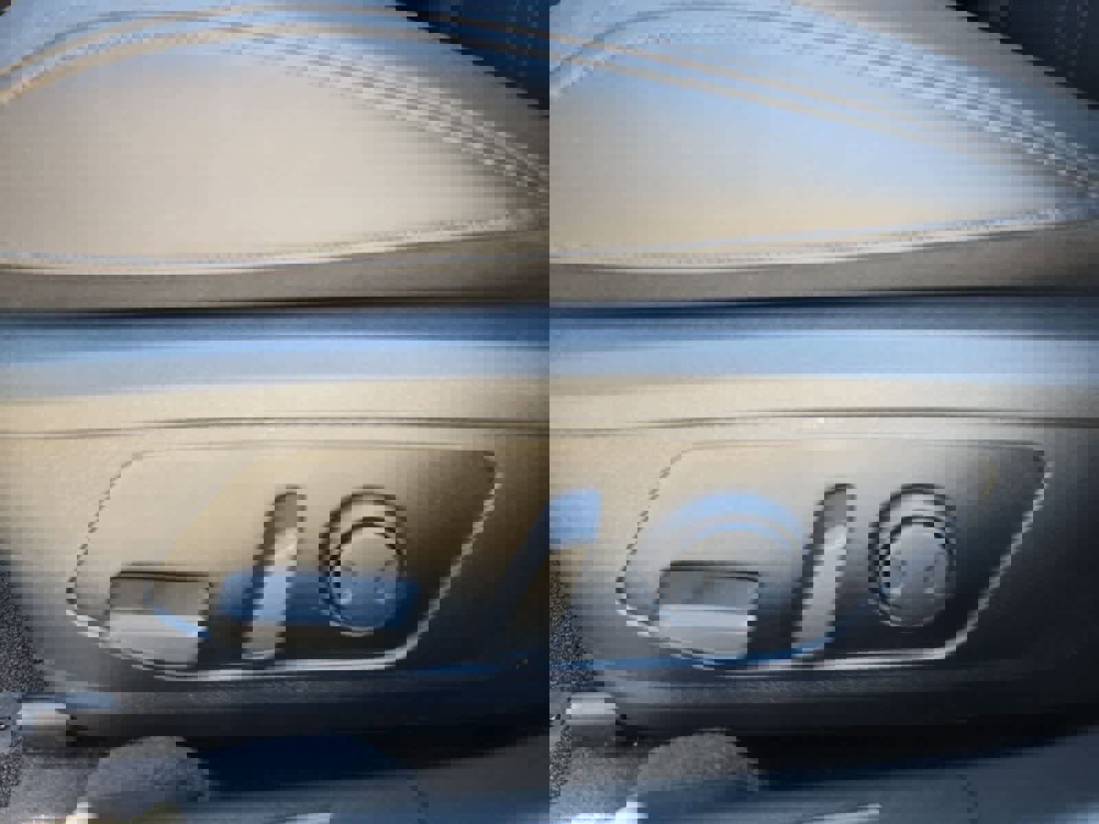 Used 2025 Kia K5 EX image 15