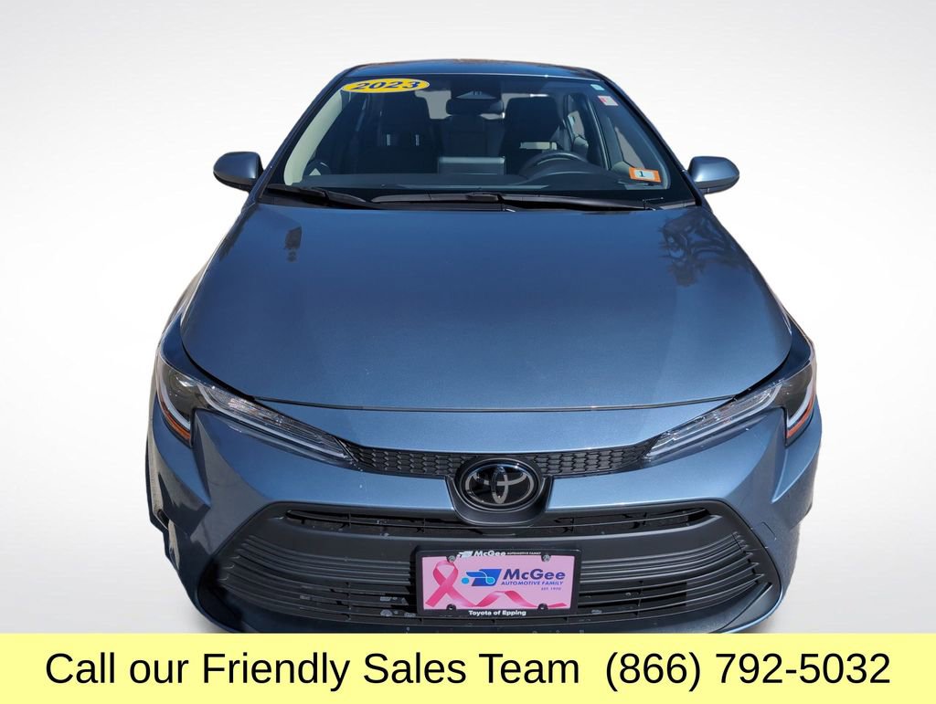 Used 2023 Toyota Corolla LE w/ Carpet Mat Package (TMS) image 9