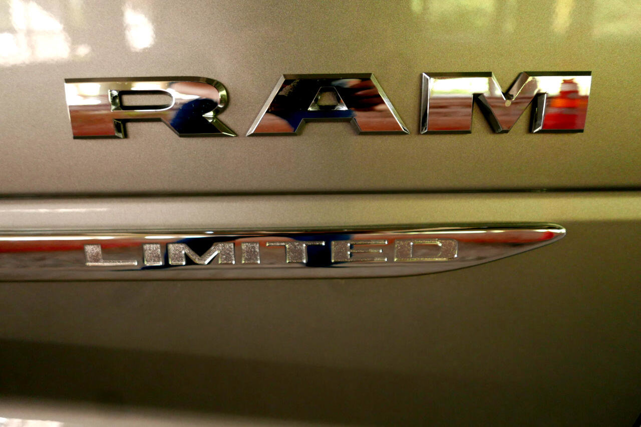 Used 2022 RAM 3500 Limited image 25