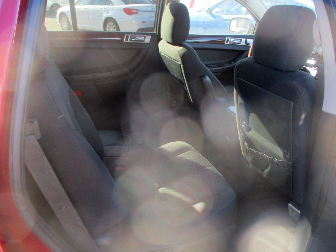 Used 2006 Chrysler Pacifica Touring FWD image 10
