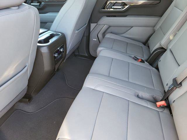 New 2025 GMC Yukon Elevation AWD/4WD image 13