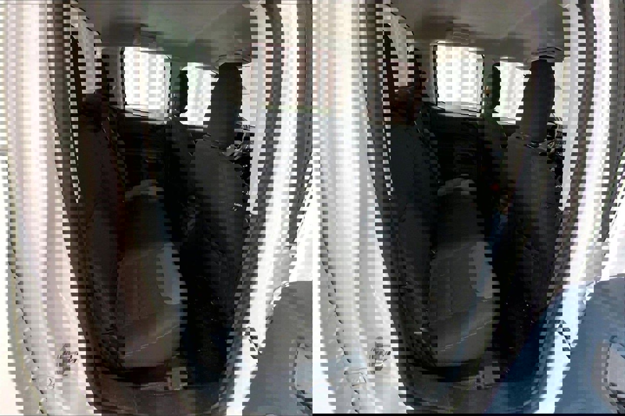 Used 2022 Ford Maverick XL image 25