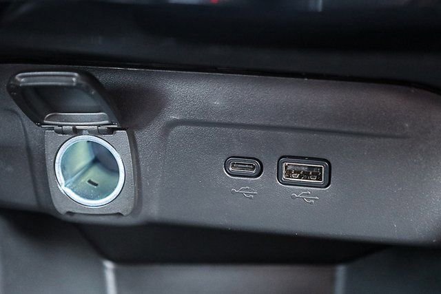 Used 2025 Chevrolet Trax ACTIV image 15