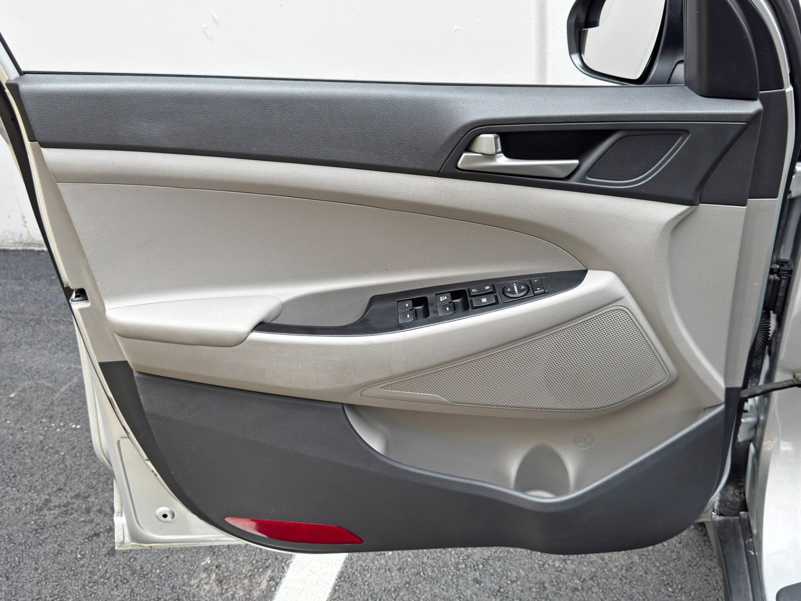 Used 2018 Hyundai Tucson SE image 35