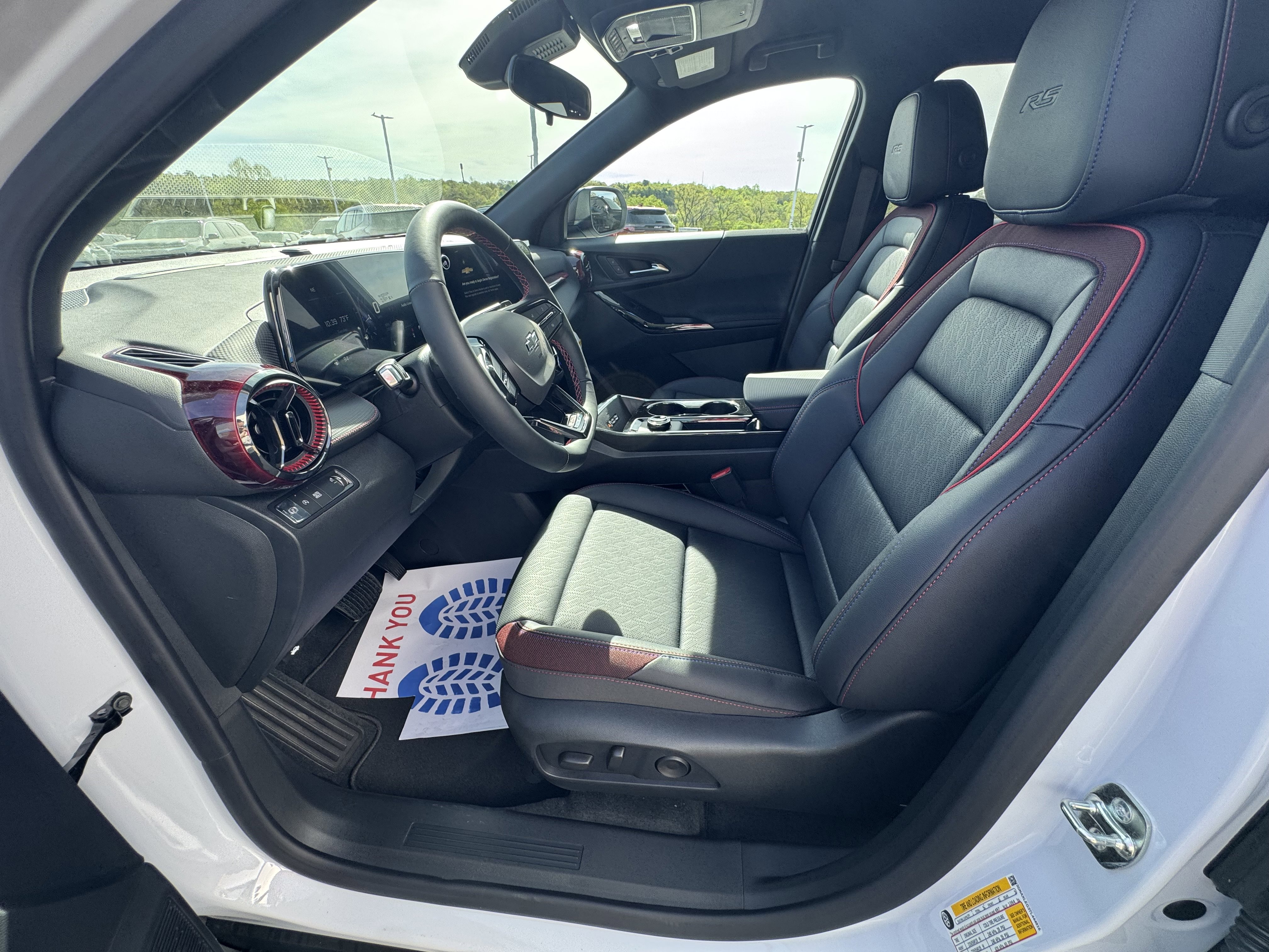 New 2026 Chevrolet Equinox RS image 11