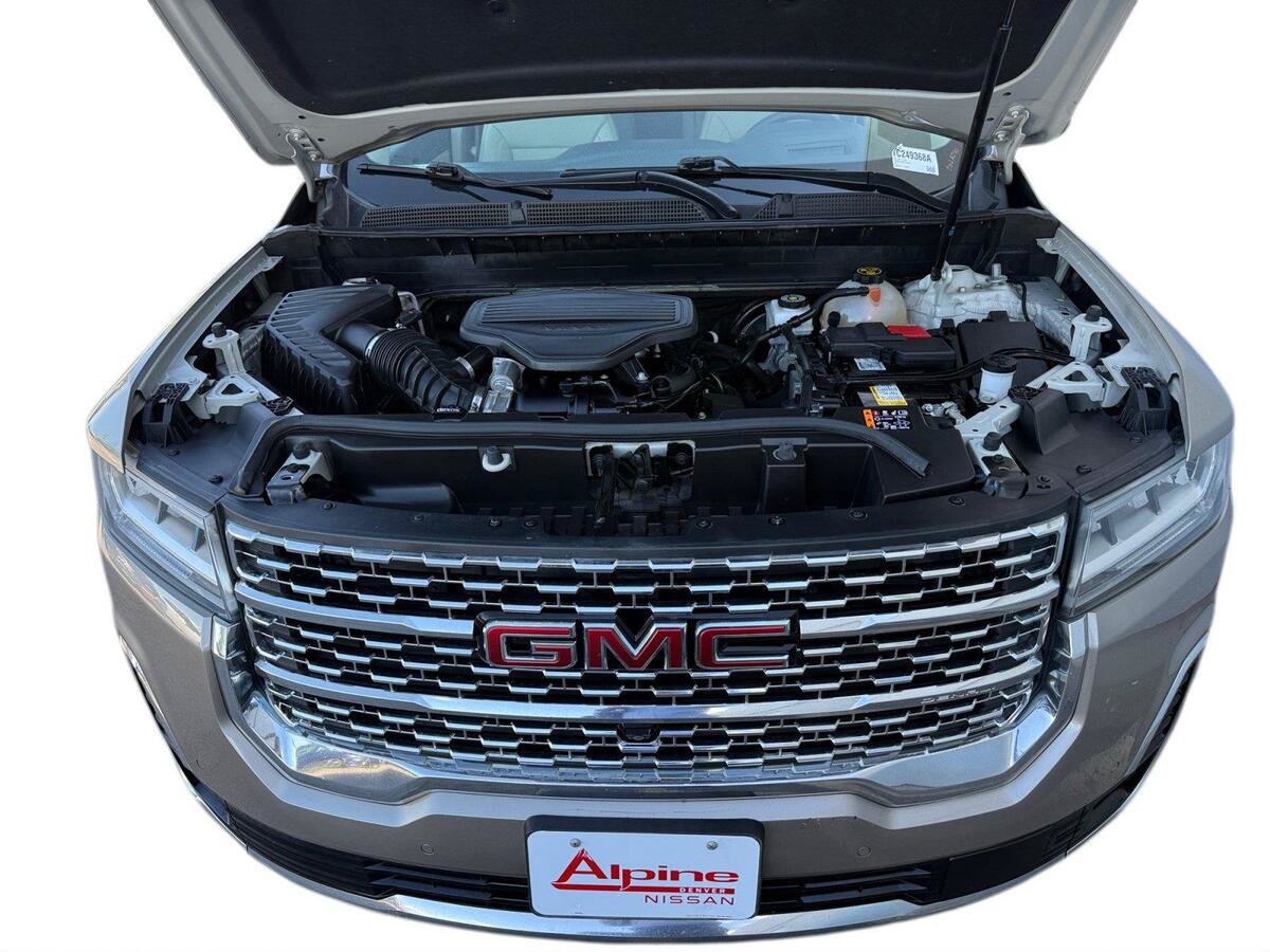 Used 2022 GMC Acadia Denali w/ Denali Technology Package AWD/4WD image 18