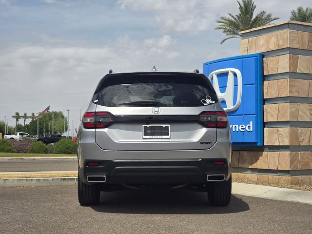 Certified 2025 Honda Pilot Sport image 5