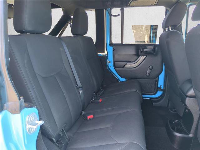Used 2017 Jeep Wrangler Unlimited Sport w/ Connectivity Group AWD/4WD image 18