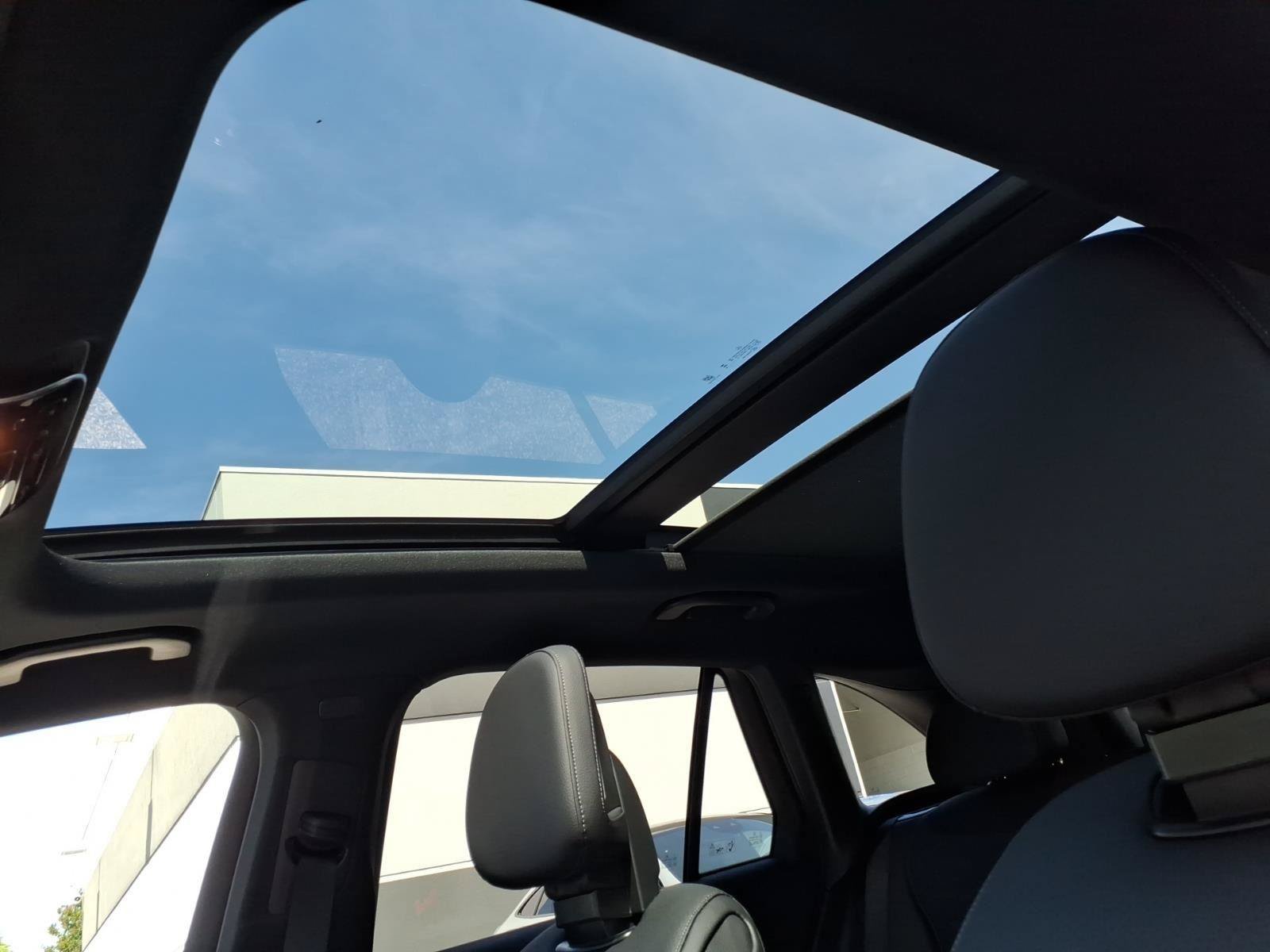 New 2026 Mercedes-Benz GLC 300 4MATIC image 13