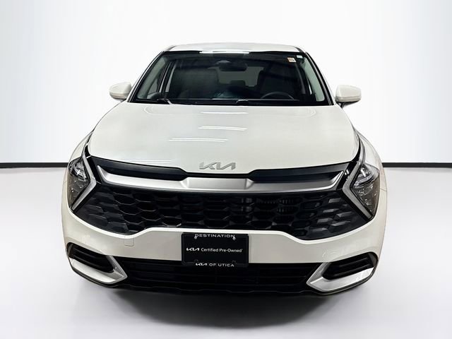 Used 2023 Kia Sportage LX image 2