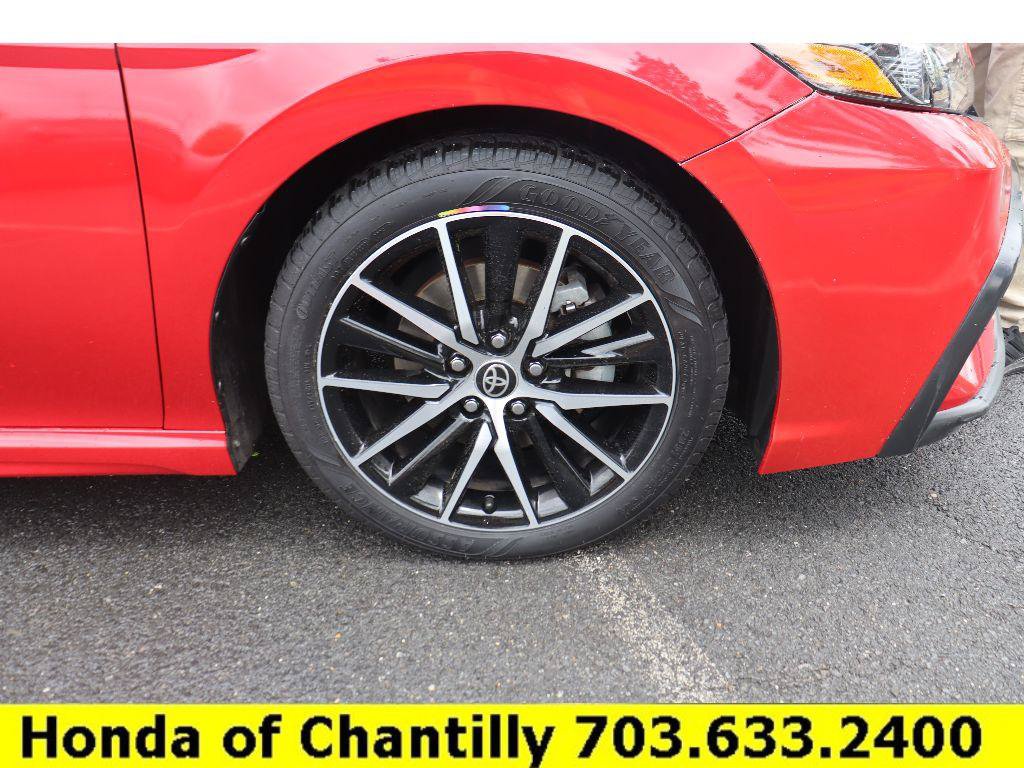 Used 2021 Toyota Camry SE FWD image 29