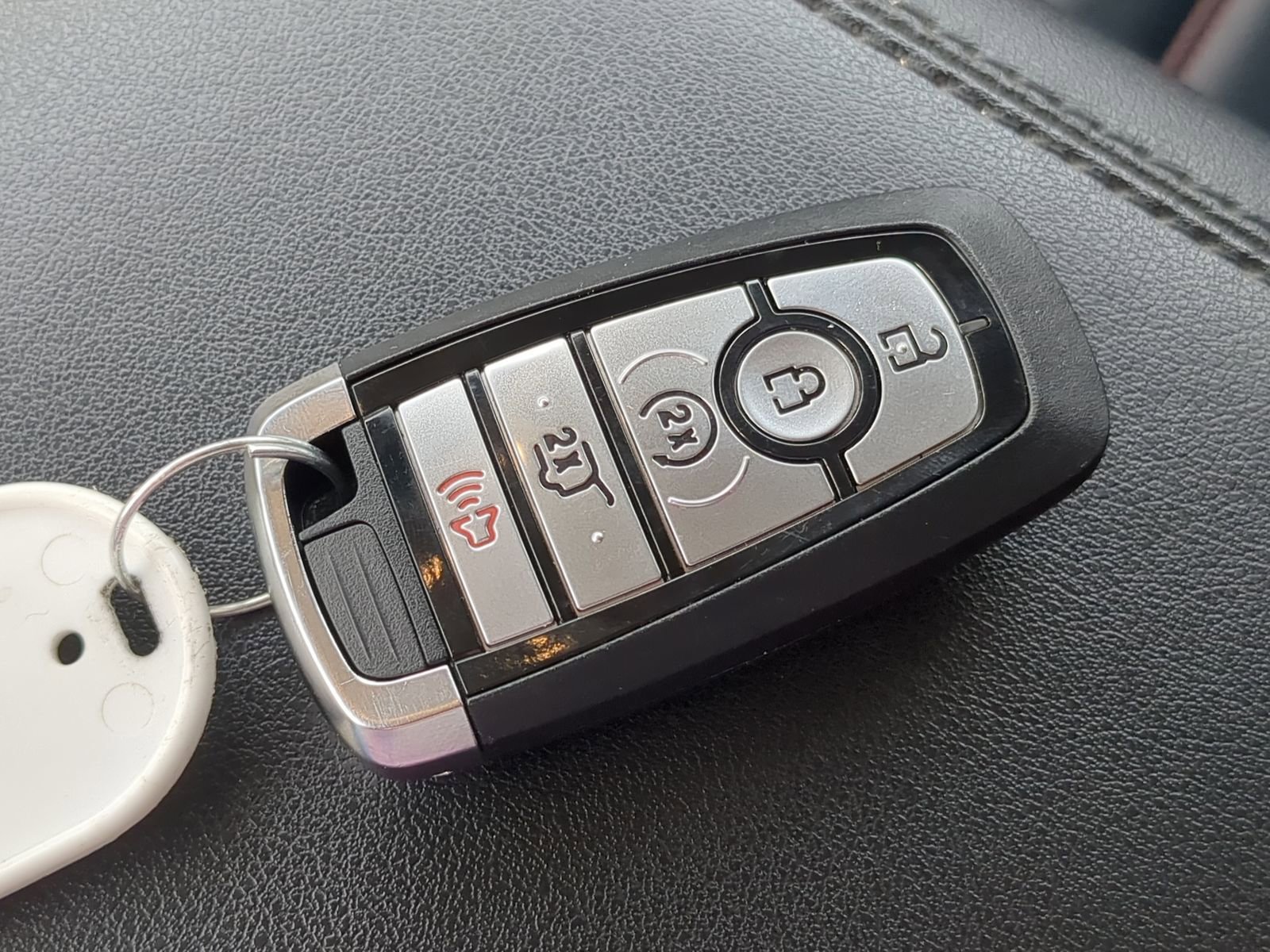 Used 2023 Ford Edge SEL w/ Sport Appearance Package image 34