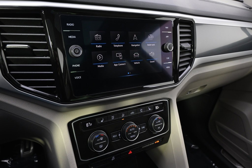 Used 2021 Volkswagen Atlas SEL Premium image 28