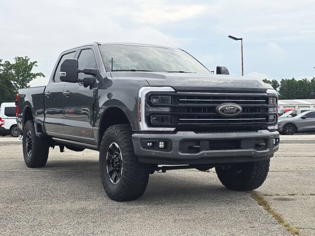 Used 2026 Ford F250 Platinum w/ Tremor Off-Road Package AWD/4WD image 7