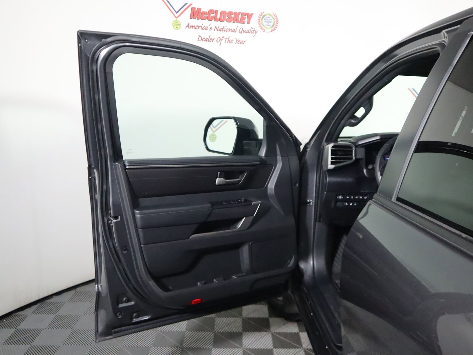 Used 2025 Toyota Tundra SR5 image 20