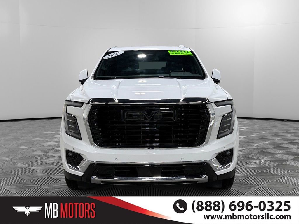 Used 2025 GMC Yukon XL Elevation AWD/4WD image 11