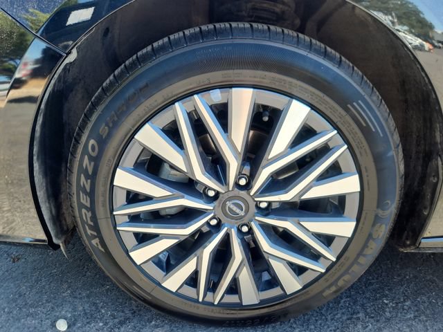 Certified 2025 Nissan Altima 2.5 SV FWD image 14