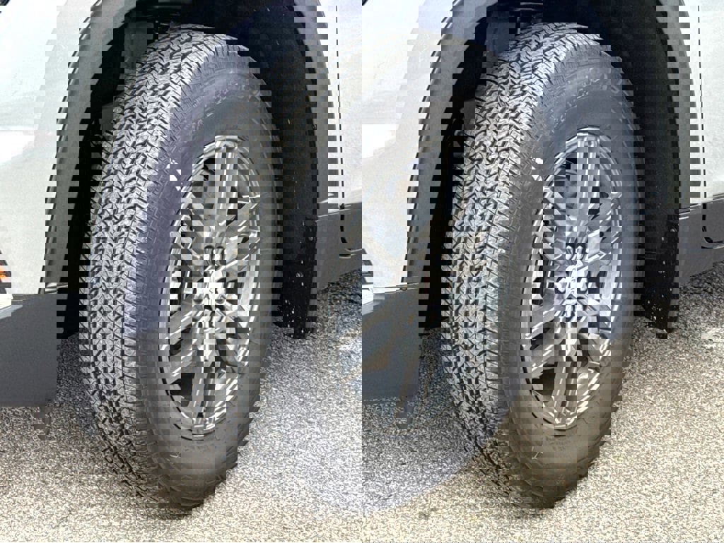 New 2026 GMC Acadia Elevation w/ LPO, Floor Liner Package image 25