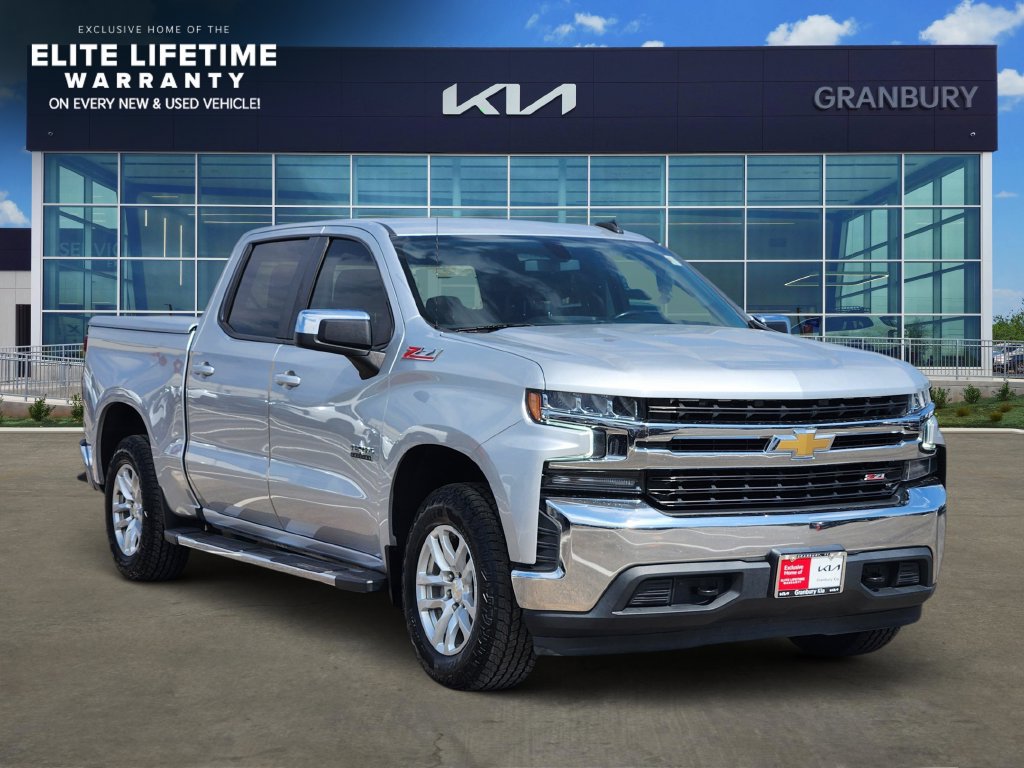 Used 2021 Chevrolet Silverado 1500 LT w/ Z71 Off-Road Package AWD/4WD image 3
