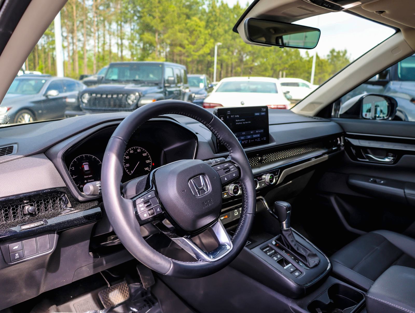 Used 2025 Honda CR-V EX-L image 16