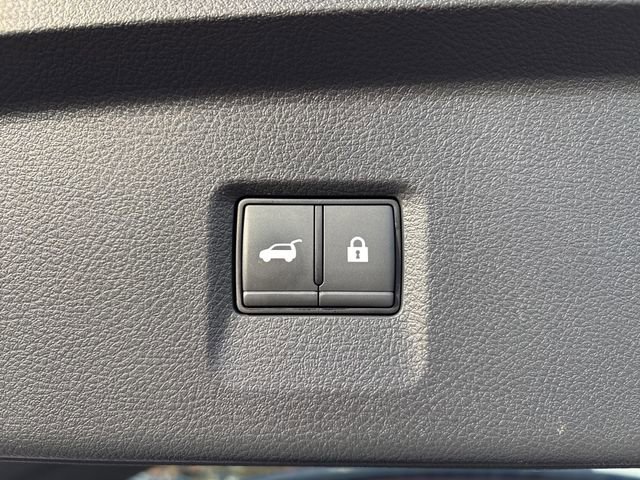 Used 2023 INFINITI QX60 Sensory w/ Vision Package image 31