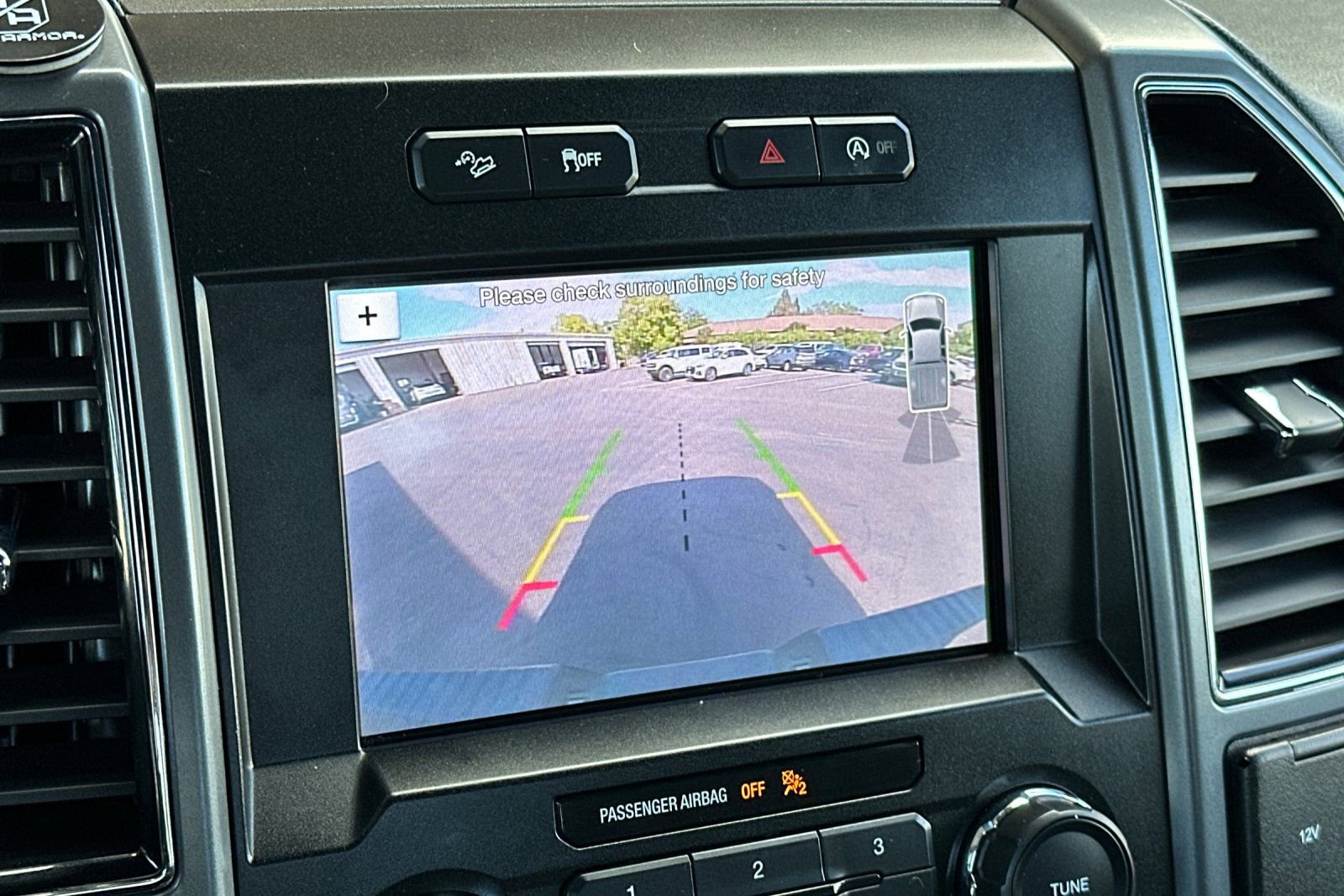 Used 2019 Ford F150 XLT w/ Equipment Group 302A Luxury image 16