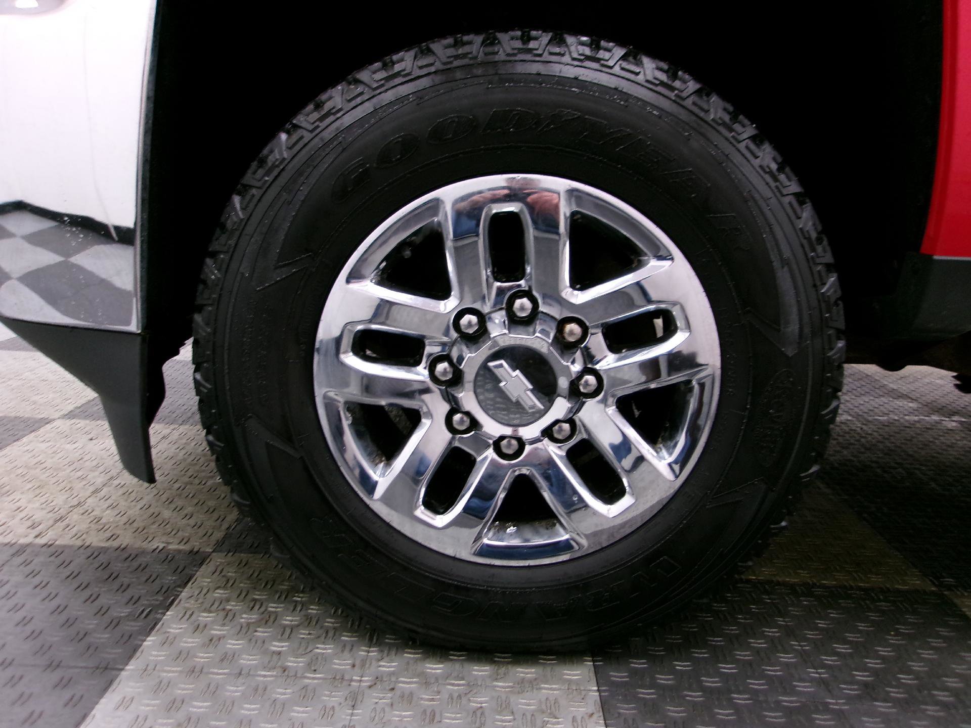 Used 2016 Chevrolet Silverado 2500 LT w/ All Star Edition image 15