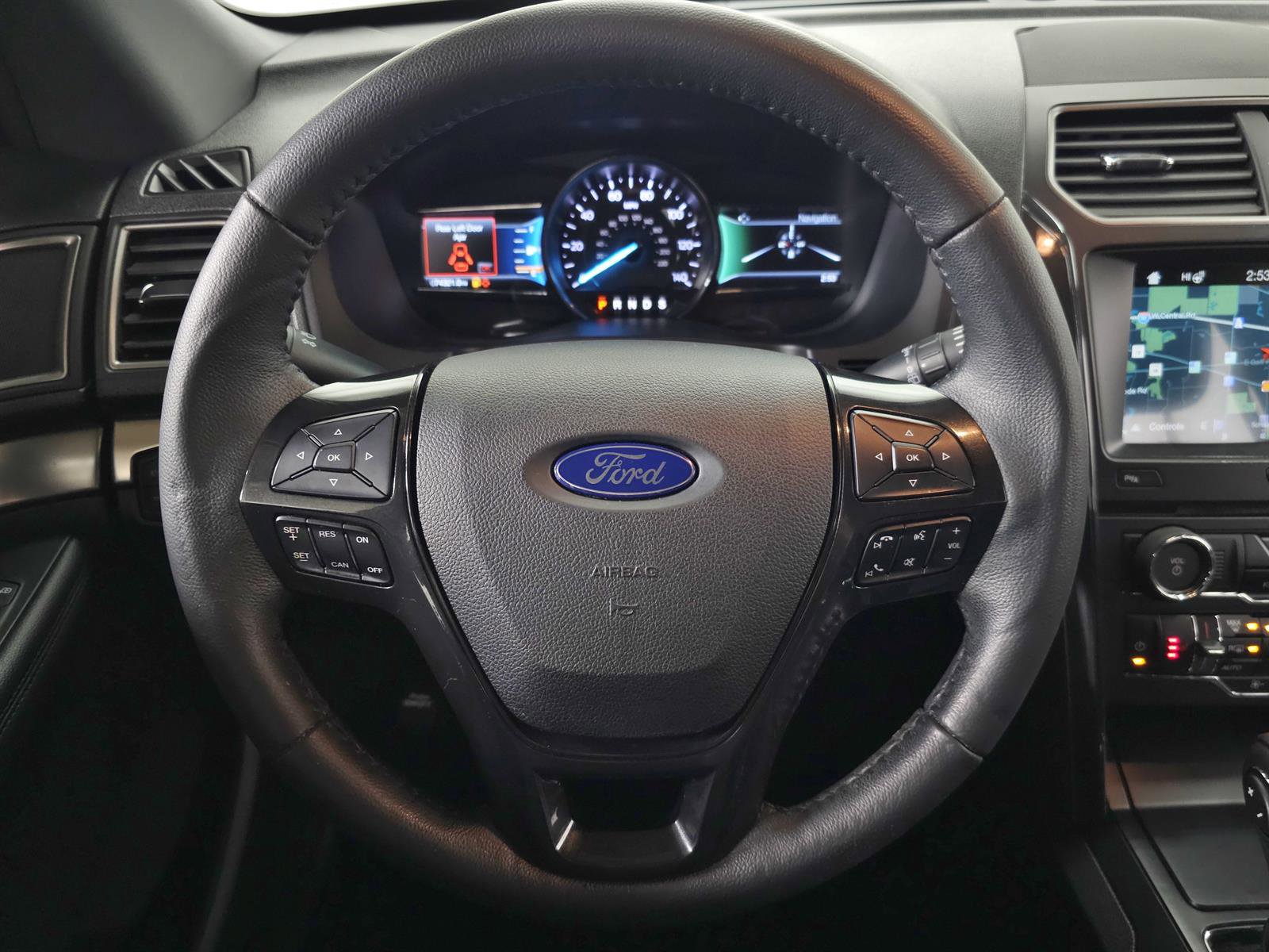 Used 2018 Ford Explorer XLT w/ Equipment Group 202A image 17