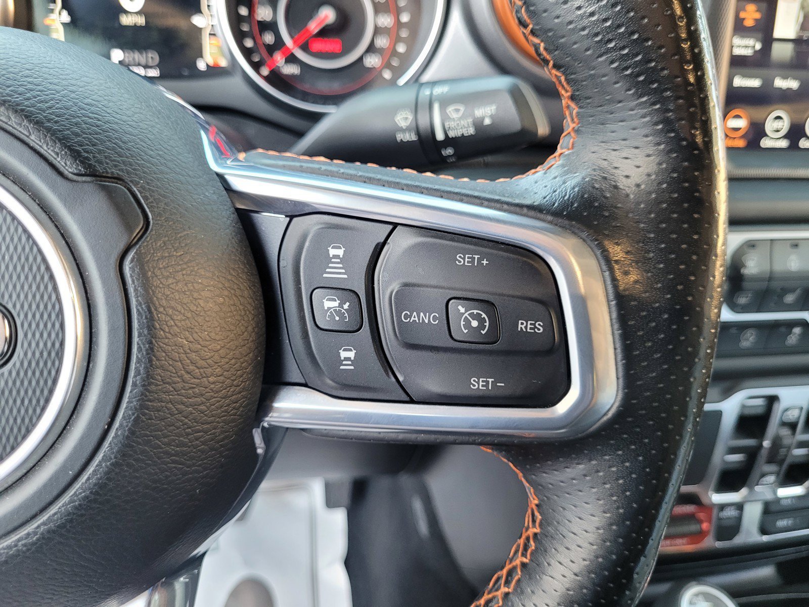 Used 2020 Jeep Gladiator Mojave AWD/4WD image 23
