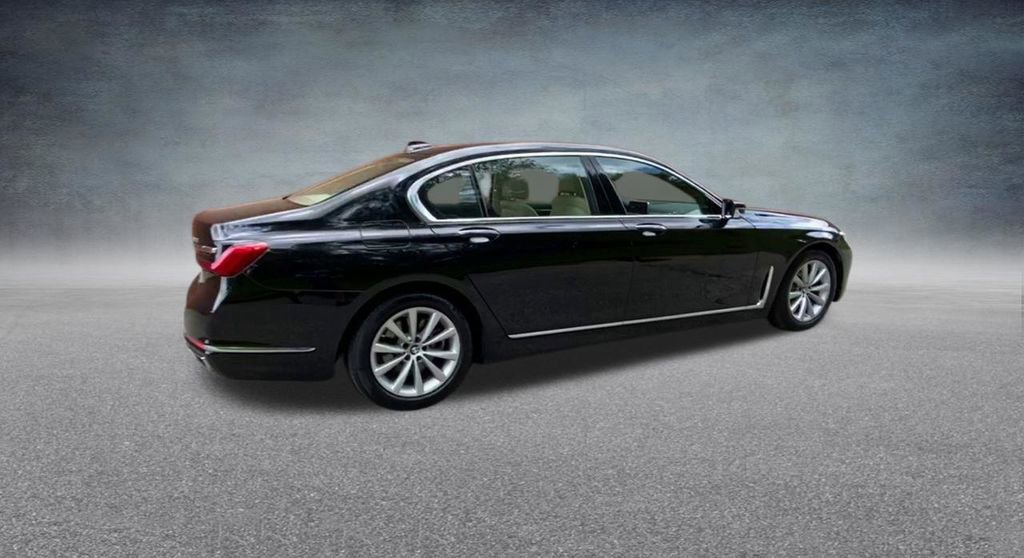 Used 2020 BMW 740i xDrive w/ Cold Weather Package image 24