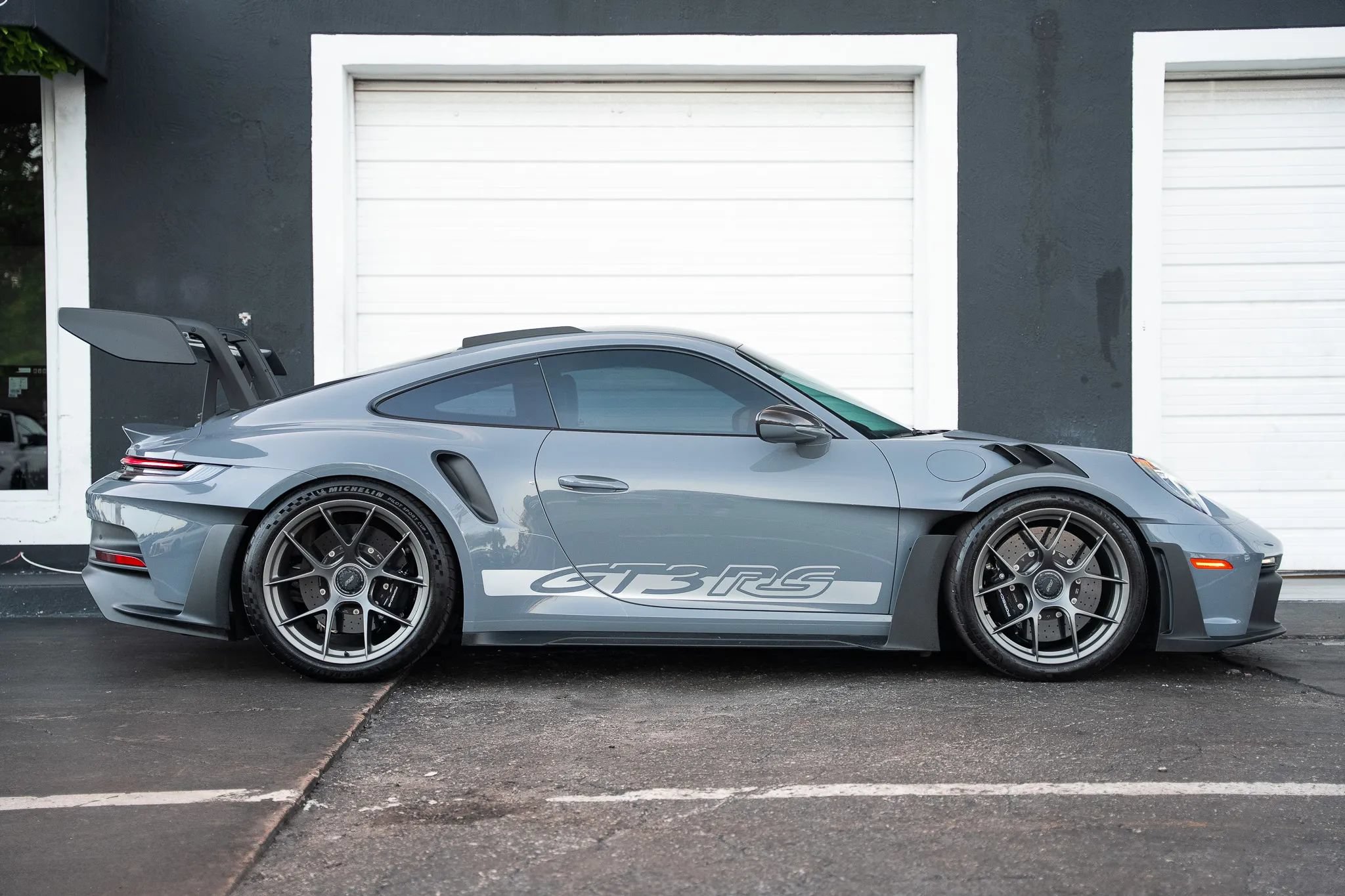 Used 2024 Porsche 911 GT3 RS RWD image 7