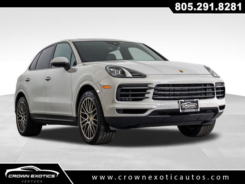 Used 2023 Porsche Cayenne Platinum Edition image 1