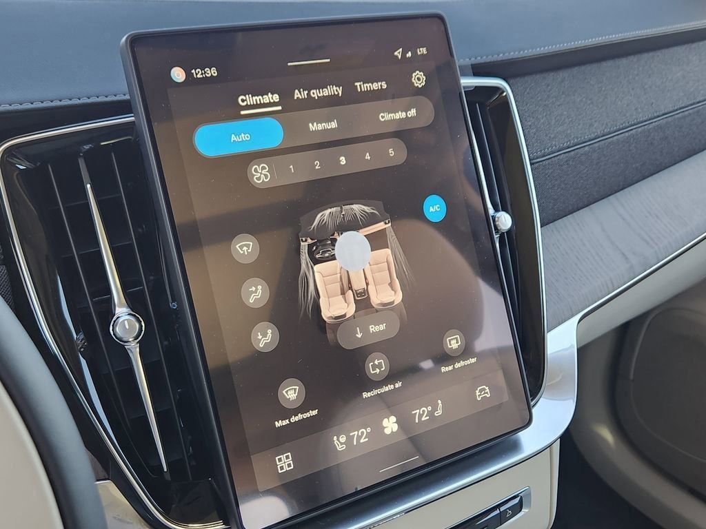 New 2026 Volvo XC90 B6 Ultra w/ Protection Package image 10