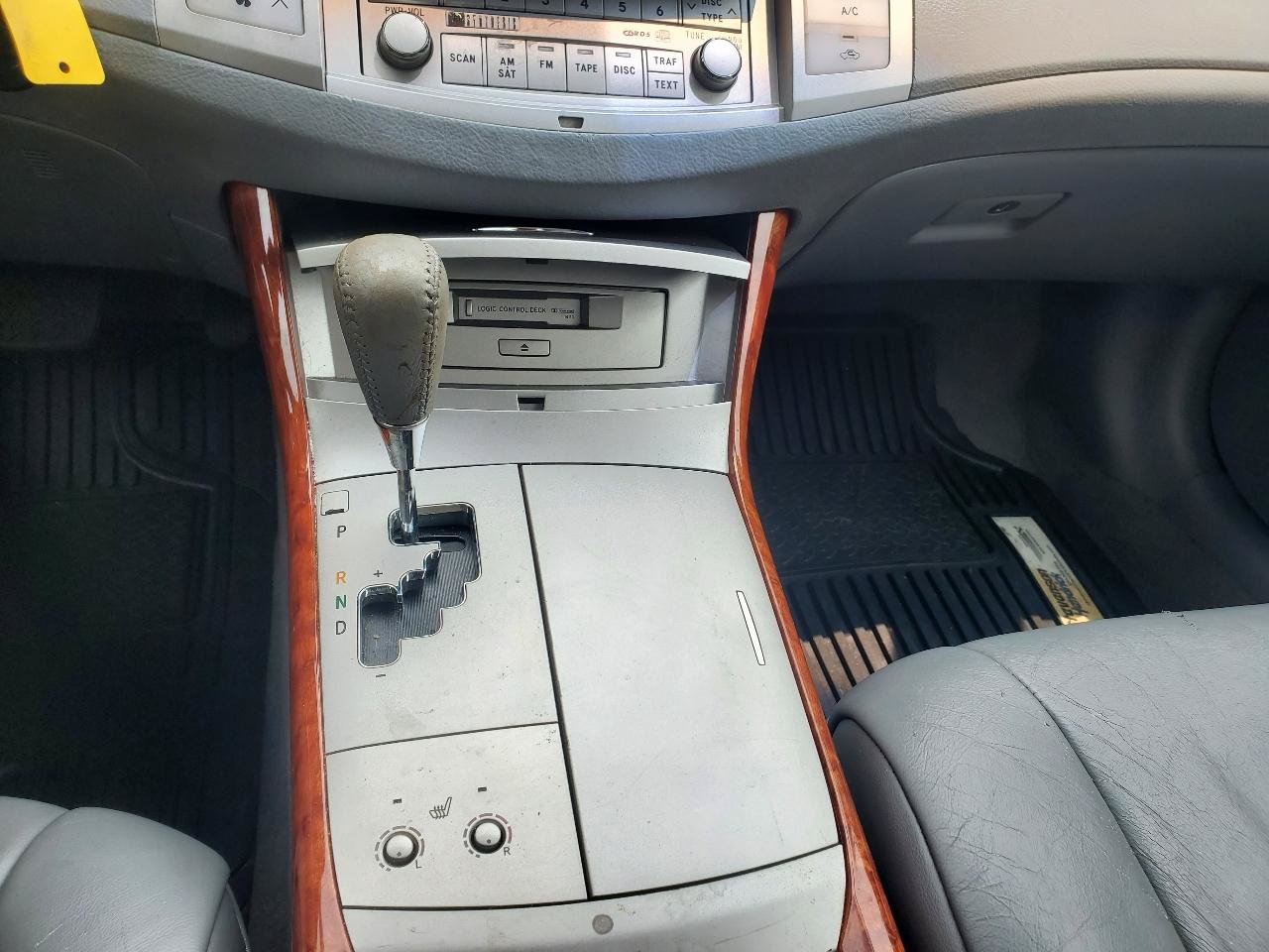 Used 2005 Toyota Avalon XLS FWD image 19