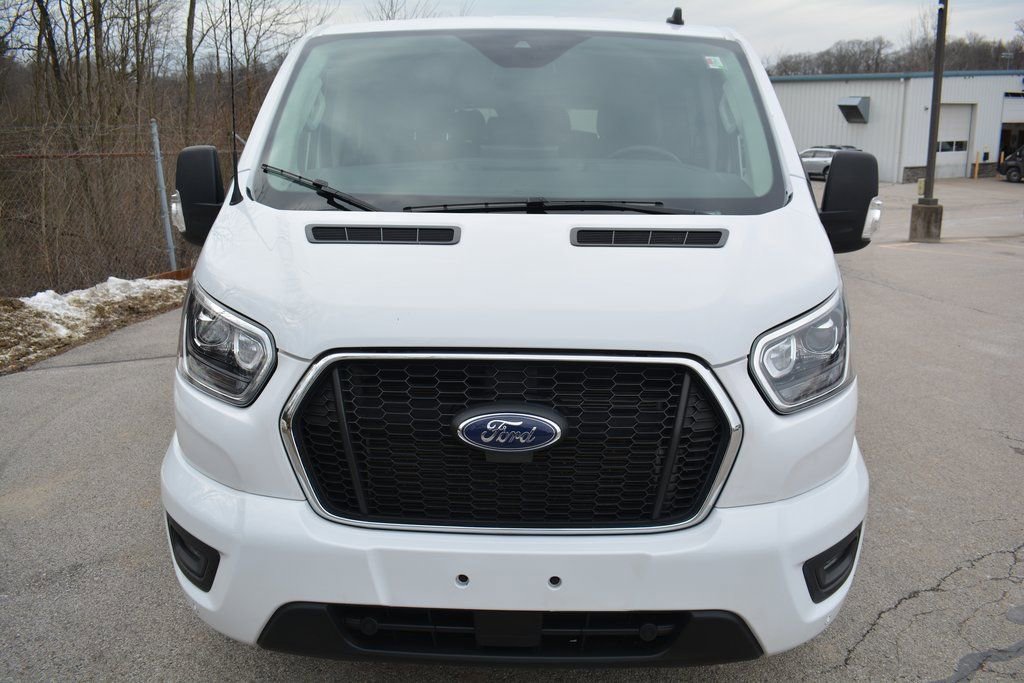 Used 2023 Ford Transit 350 XLT image 2