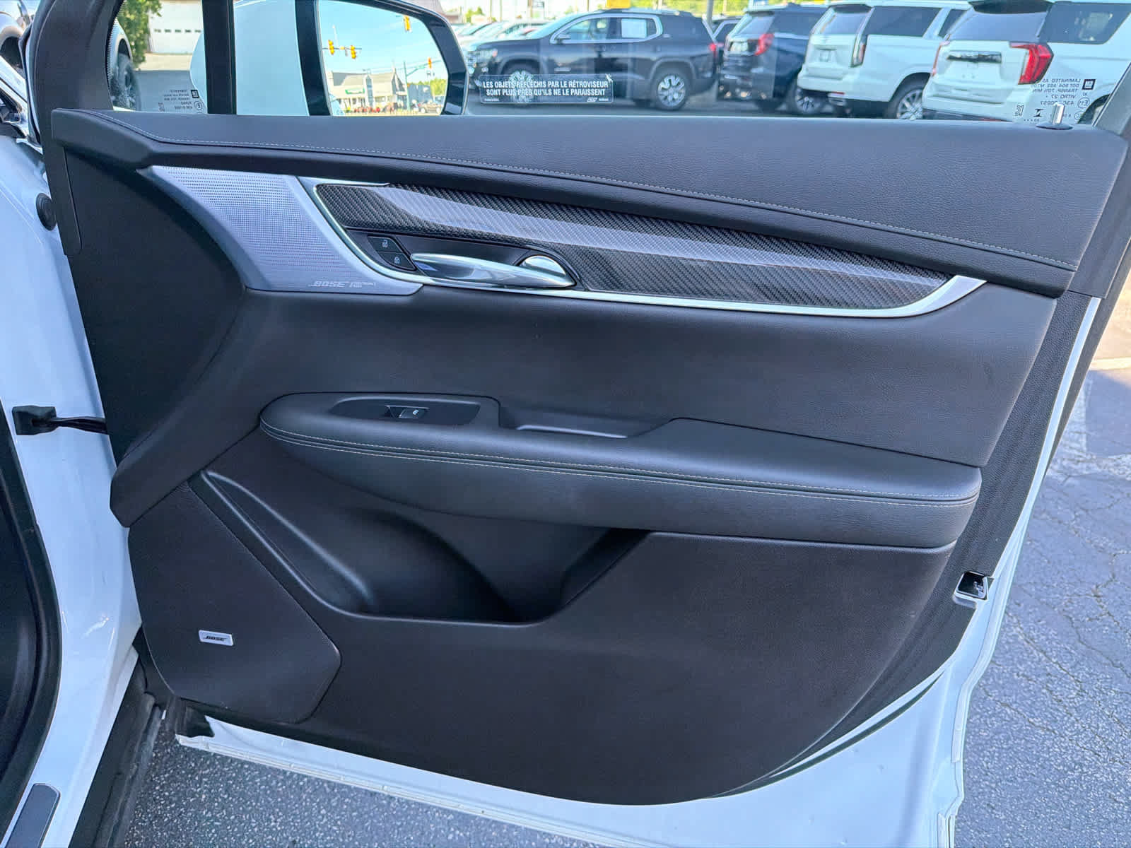 Used 2024 Cadillac XT6 Sport w/ LPO, ONYX Package AWD/4WD image 38