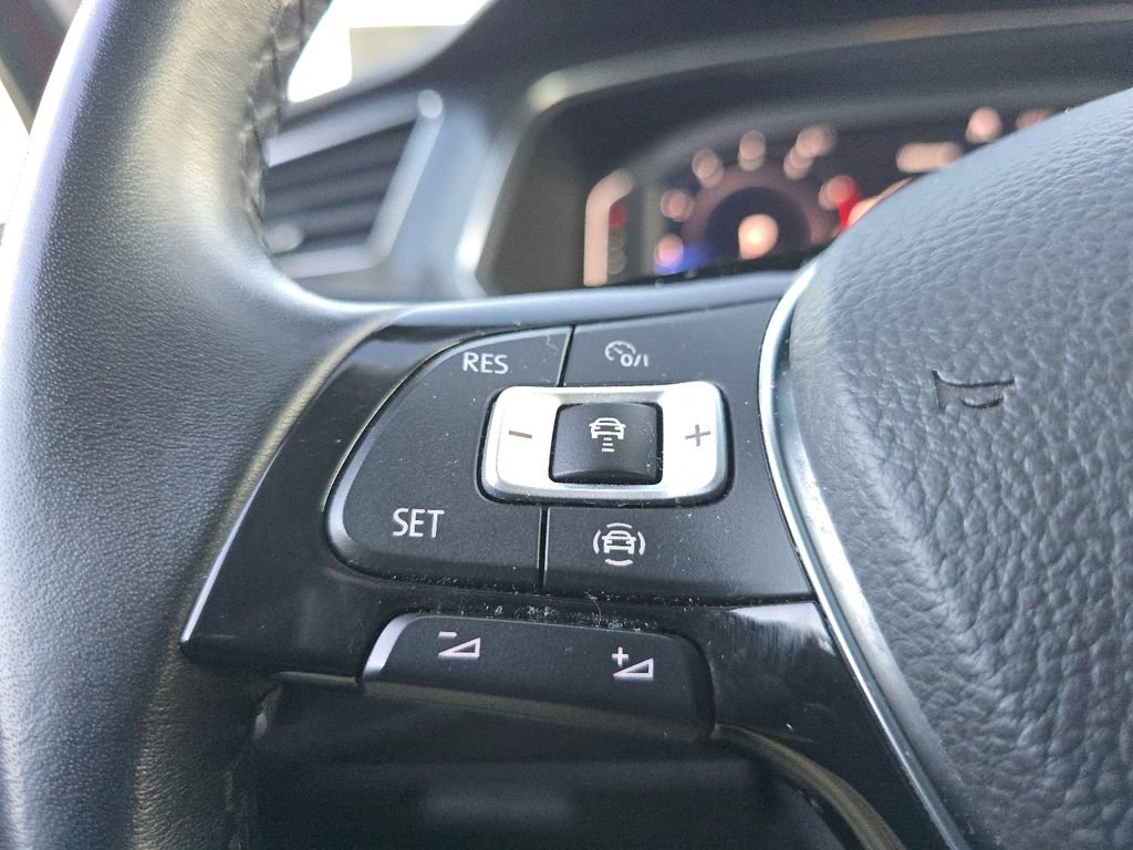 Used 2019 Volkswagen Tiguan SEL image 12