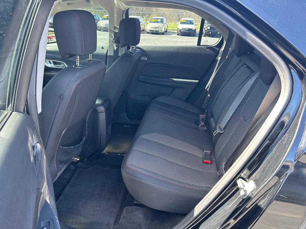 Used 2017 Chevrolet Equinox LT w/ Convenience Package FWD image 10