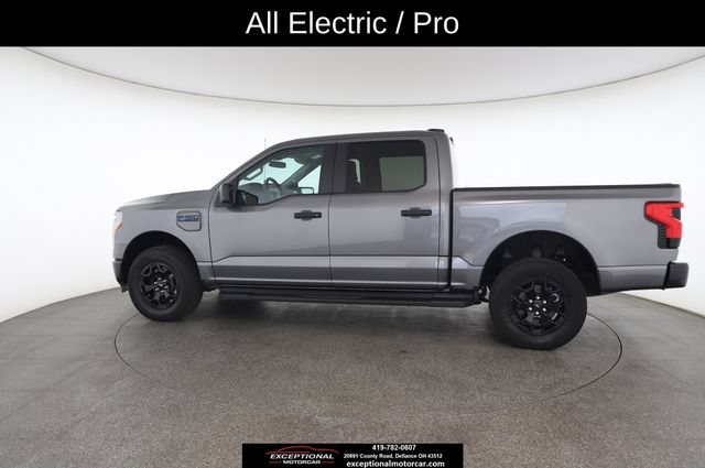 Used 2025 Ford F150 Lightning Pro w/ Max Trailer Tow Package AWD/4WD image 8