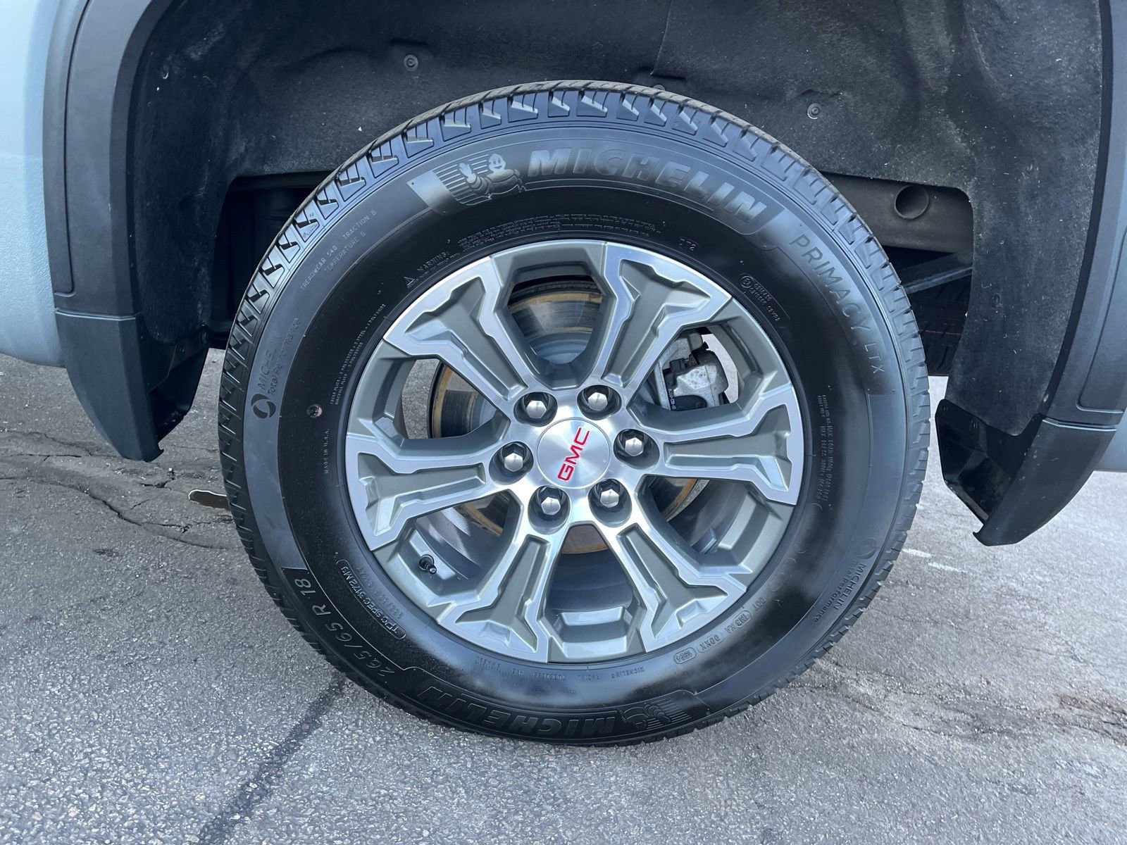 Certified 2025 GMC Sierra 1500 SLT image 10