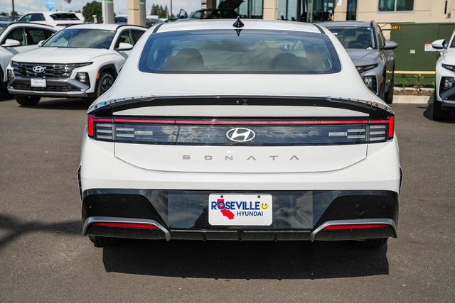 New 2026 Hyundai Sonata SEL FWD image 4