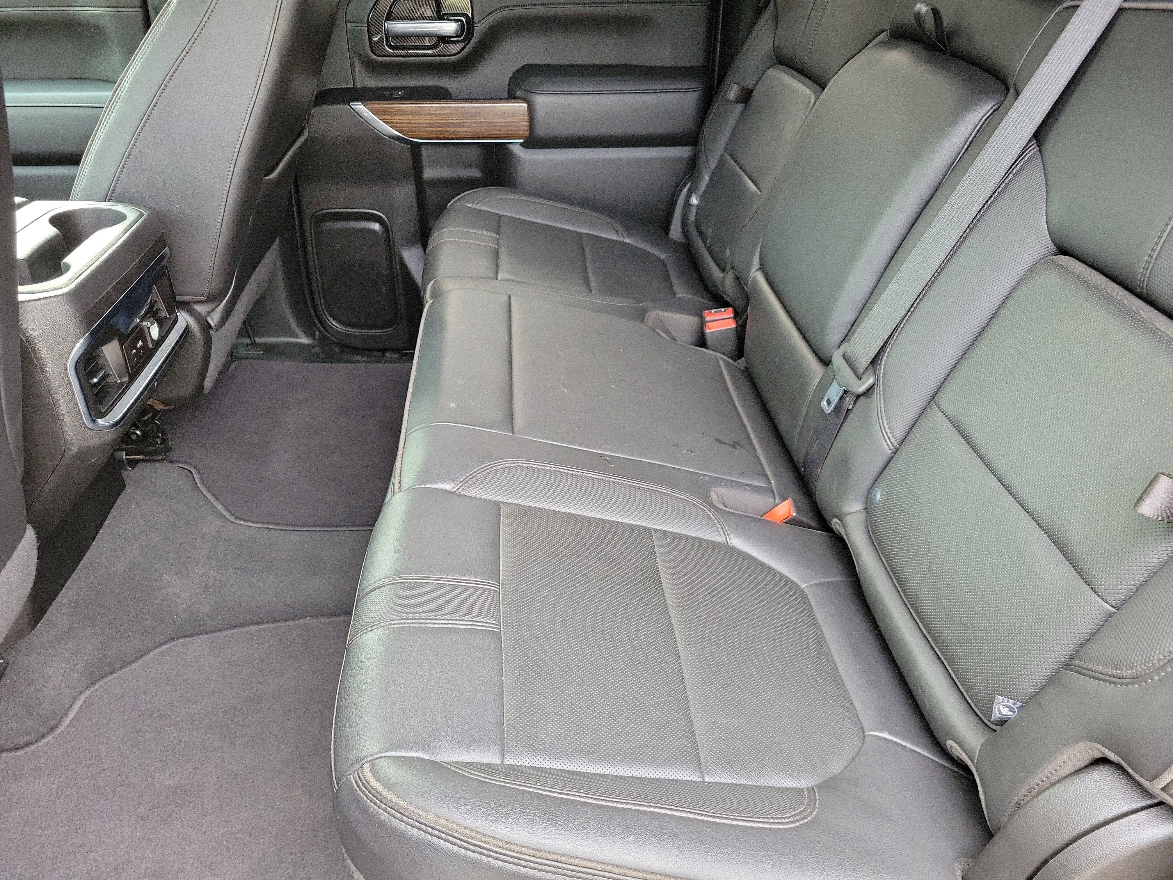 Used 2022 Chevrolet Silverado 3500 High Country w/ Safety Package II AWD/4WD image 12